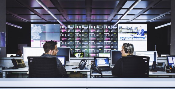 Cyber Security mit Firewall Produkten oder DDoS Protection Service von Magenta Business