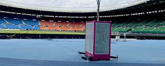 Magenta sorgt mit Micro-Containern für besten Empfang im Fußballstadion