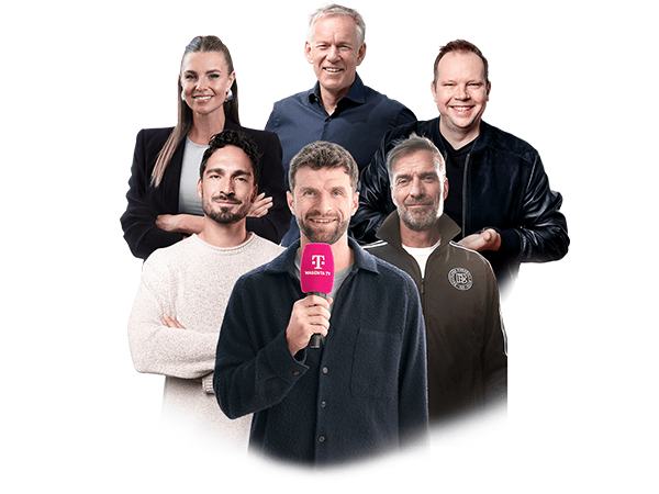 Moderator Johannes B. Kerner, Moderatorin Laura Wontorra und Kommentator Wolff Fuss mit Top-Experten Thomas Müller, Mats Hummels und Jürgen Klopp