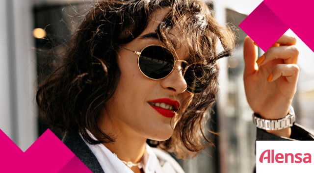 Frau mit runder Sonnenbrille und Hinweis auf 15 Prozent Rabatt auf Premium-Sonnenbrillen bei Alensa über Magenta Moments.