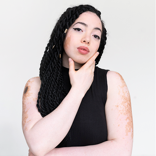 Magenta GenZ Bianca