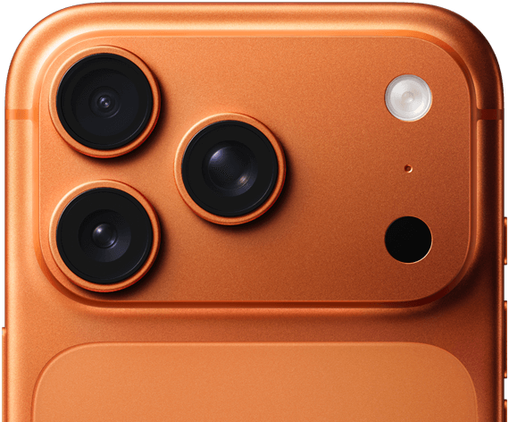 Produktabbildung der Rückseite des iPhone 17 Pro in Cosmic Orange Produktabbildung der Rückseite des iPhone 17 Pro in Cosmic Orange