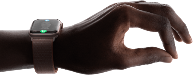 Hand mit Apple Watch die die Doppelklick Geste ausführt in dem sie Daumen und Zeigefinger zusammen tippt